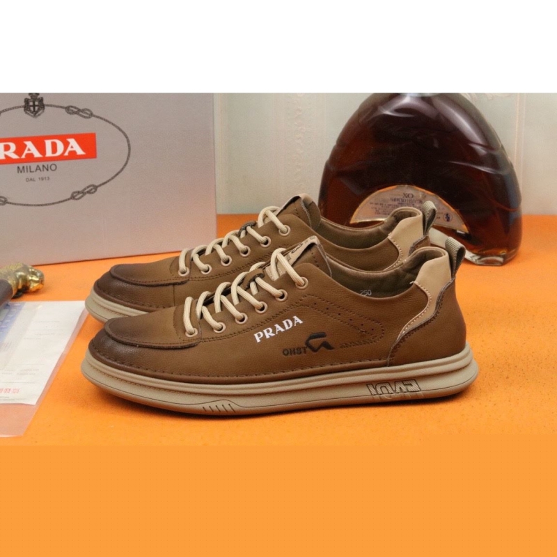 Pra*a casual shoes